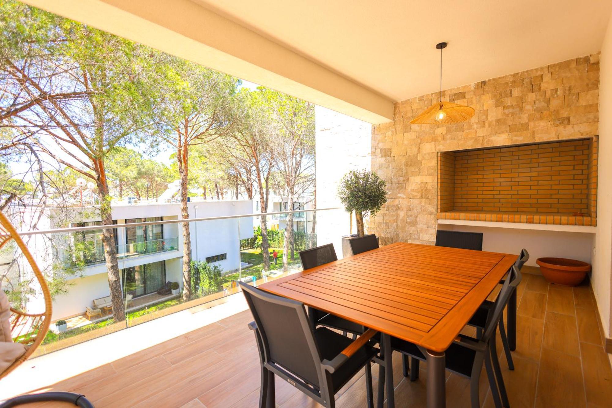 Sanpietro Vacation Apartments Durrës Esterno foto